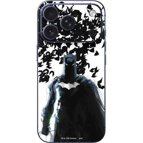 DC Comics Batman Holding batarang Art iPhone 17 Pro Skin